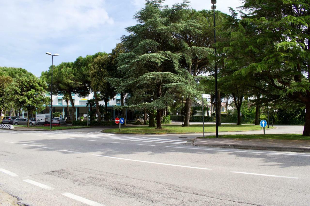 App4Rent - Villa Cristina 5 - Rinnovato ลิโดดิเยโซโล ภายนอก รูปภาพ